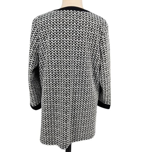 Chevron Stripe Knit Cardigan 3X Black Trim Hook Closure Unlined Stretch Washable - Picture 5 of 7